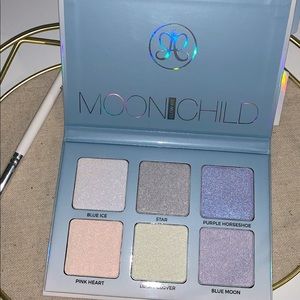 Anastasia Beverly Hills Moonchild Glow Kit